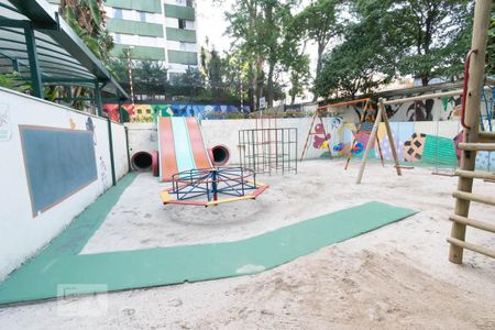 Apartamento para alugar com 160m², 4 quartos e 1 vagaPlayground