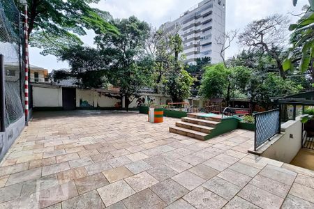 Apartamento para alugar com 160m², 4 quartos e 1 vagaPlayground