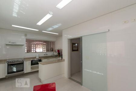 Cozinha de casa à venda com 4 quartos, 500m² em Brooklin, São Paulo