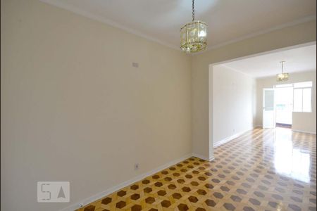 Apartamento para alugar com 90m², 2 quartos e sem vagaSala