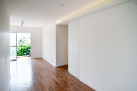 Sala de apartamento à venda com 2 quartos, 65m² em Vila Congonhas, São Paulo