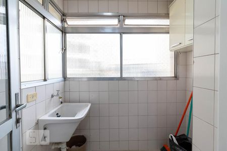 Apartamento à venda com 58m², 2 quartos e 1 vagaÁrea de Serviço