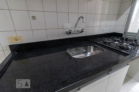 Apartamento à venda com 58m², 2 quartos e 1 vagaCozinha - Pia