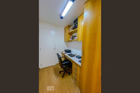 Apartamento à venda com 87m², 3 quartos e 2 vagasEscritorio