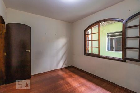 Casa para alugar com 150m², 3 quartos e 2 vagas Casa para alugar com 150m², 3 quartos e 2 vagasQuarto 3