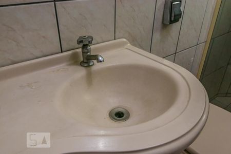 Detalhe do Banheiro 1 de casa para alugar com 3 quartos, 150m² em Jardim Audir, Barueri