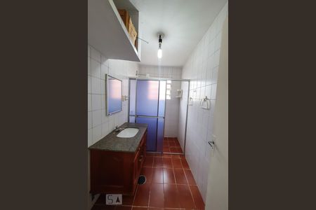 Banheiro de apartamento à venda com 1 quarto, 44m² em Liberdade, São Paulo
