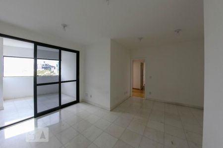 Sala de apartamento à venda com 3 quartos, 88m² em Vila da Serra, Nova Lima