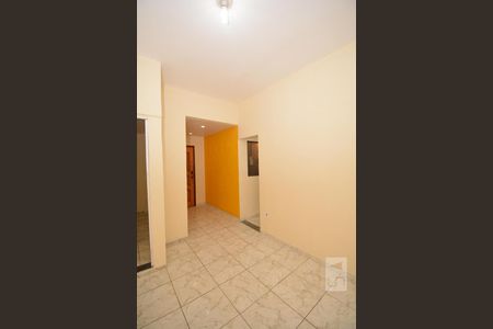 Sala de apartamento para alugar com 3 quartos, 60m² em Irajá, Rio de Janeiro