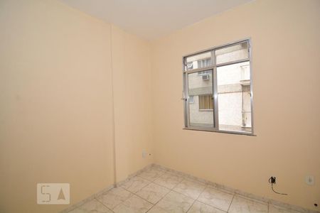 Sala de apartamento para alugar com 3 quartos, 60m² em Irajá, Rio de Janeiro