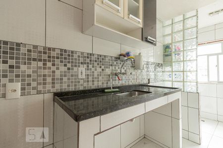 Apartamento para alugar com 50m², 2 quartos e 1 vaga Apartamento para alugar com 50m², 2 quartos e 1 vagaDetalhe da cozinha
