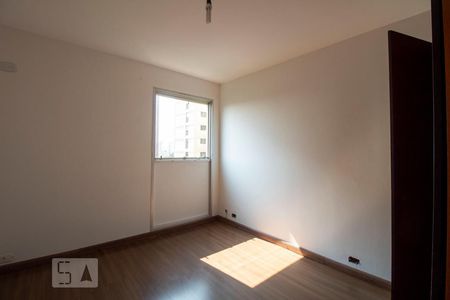 Quarto 1 de apartamento para alugar com 3 quartos, 82m² em Vila Campestre, São Paulo