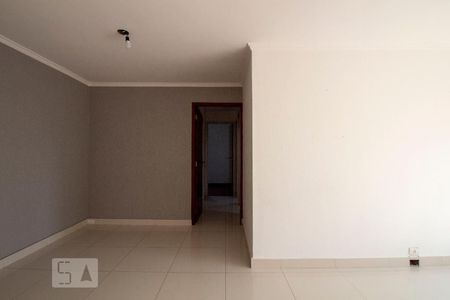 Sala de apartamento para alugar com 3 quartos, 82m² em Vila Campestre, São Paulo