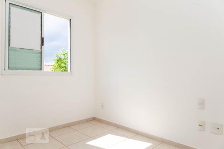 Suíte 1 de apartamento para alugar com 2 quartos, 60m² em Santa Mônica, Uberlândia