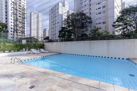 Apartamento à venda com 170m², 3 quartos e 3 vagasPiscina