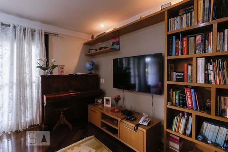 Apartamento à venda com 170m², 3 quartos e 3 vagasSala