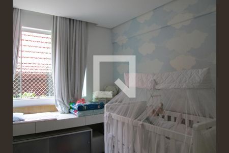 Casa à venda com 412m², 4 quartos e 6 vagas