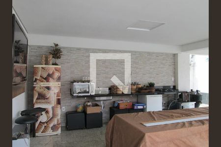 Casa à venda com 412m², 4 quartos e 6 vagas