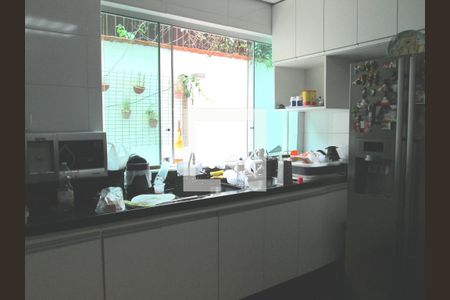 Casa à venda com 412m², 4 quartos e 6 vagas