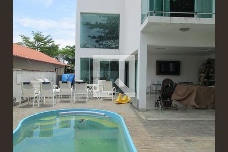 Casa à venda com 412m², 4 quartos e 6 vagas