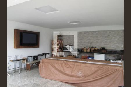 Casa à venda com 412m², 4 quartos e 6 vagas