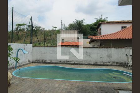 Casa à venda com 412m², 4 quartos e 6 vagas