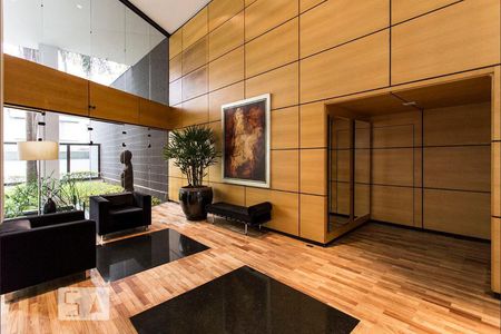 Apartamento à venda com 75m², 2 quartos e 2 vagasÁrea comum - Hall 