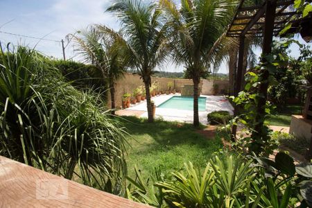 Casa para alugar com 700m², 3 quartos e 6 vagasÁrea verde