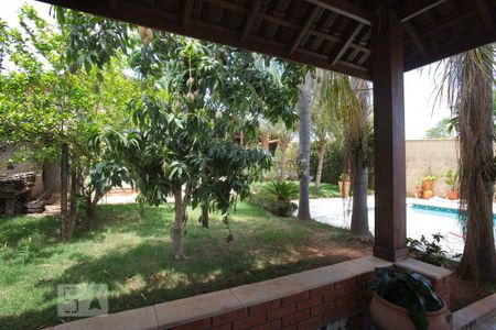 Casa para alugar com 700m², 3 quartos e 6 vagasQuiosque