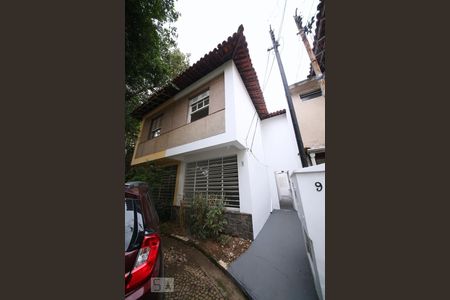Casa à venda com 96m², 3 quartos e sem vagaFachada