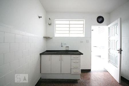 Casa à venda com 96m², 3 quartos e sem vagaCozinha 