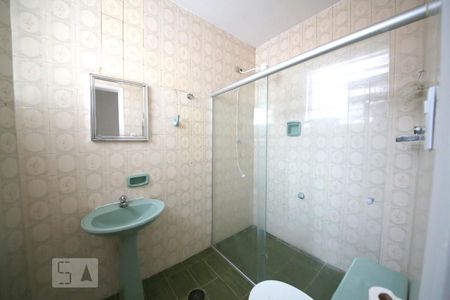 Casa à venda com 96m², 3 quartos e sem vagaBanheiro 