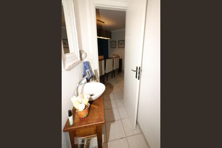 Casa à venda com 285m², 4 quartos e 3 vagasLavabo