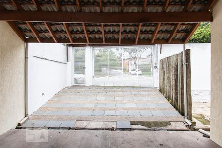 Casa à venda com 150m², 2 quartos e 2 vagasGaragem