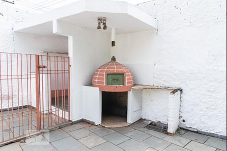 Casa à venda com 150m², 2 quartos e 2 vagasChurrasqueira