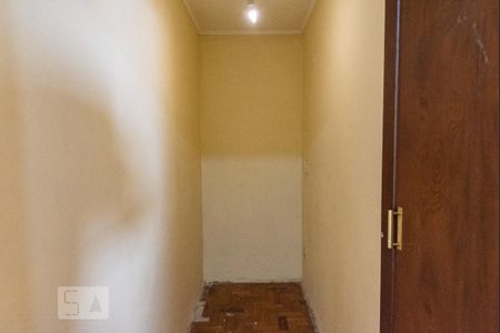 Casa à venda com 150m², 2 quartos e 2 vagasEspaço livre