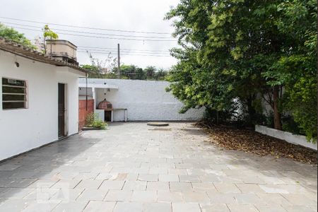 Casa à venda com 150m², 2 quartos e 2 vagasQuintal
