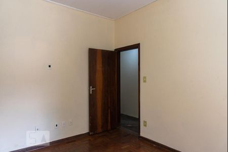 Casa à venda com 150m², 2 quartos e 2 vagasQuarto