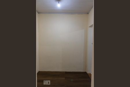 Casa à venda com 150m², 2 quartos e 2 vagasCloset