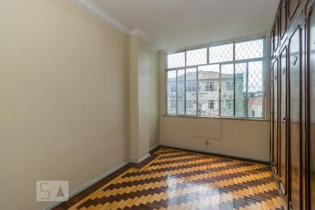 Apartamento à venda com 110m², 4 quartos e 1 vaga Apartamento à venda com 110m², 4 quartos e 1 vagaQuarto 2