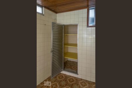 Apartamento à venda com 110m², 4 quartos e 1 vaga Apartamento à venda com 110m², 4 quartos e 1 vagaCopa - Armário