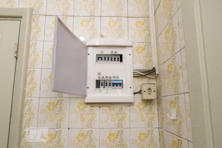 Apartamento à venda com 110m², 4 quartos e 1 vaga Apartamento à venda com 110m², 4 quartos e 1 vagaÁrea de Serviço - Quadro de luz