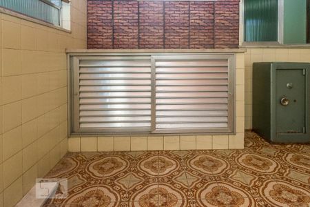 Apartamento à venda com 110m², 4 quartos e 1 vaga Apartamento à venda com 110m², 4 quartos e 1 vagaCopa - Armário