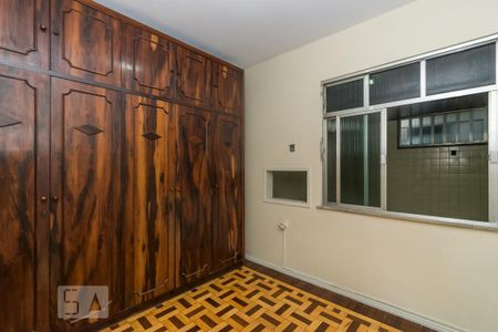 Apartamento à venda com 110m², 4 quartos e 1 vaga Apartamento à venda com 110m², 4 quartos e 1 vagaQuarto 3