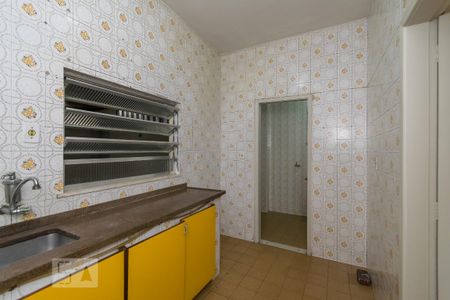 Apartamento à venda com 110m², 4 quartos e 1 vaga Apartamento à venda com 110m², 4 quartos e 1 vagaCozinha