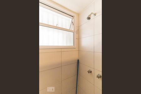 Apartamento à venda com 60m², 2 quartos e sem vagaBanheiro - Ducha