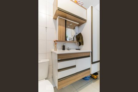 Apartamento à venda com 60m², 2 quartos e sem vagaBanheiro - Armário