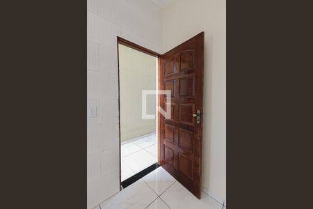 Casa à venda com 45m², 1 quarto e sem vaga Casa à venda com 45m², 1 quarto e sem vagaEntrada