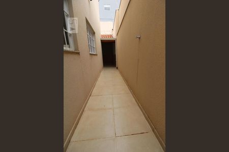 Casa à venda com 650m², 4 quartos e 5 vagasCorredor