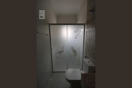 Casa à venda com 650m², 4 quartos e 5 vagasBanheiro do Quarto 3